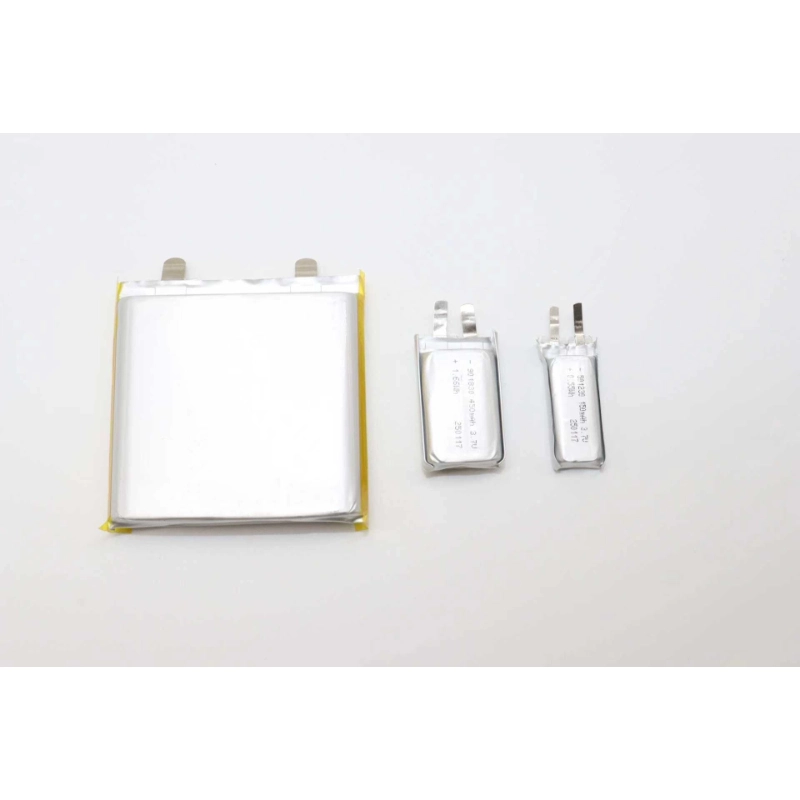 Self-Ignition Ternary Lithium Laminated Solid-State Battery